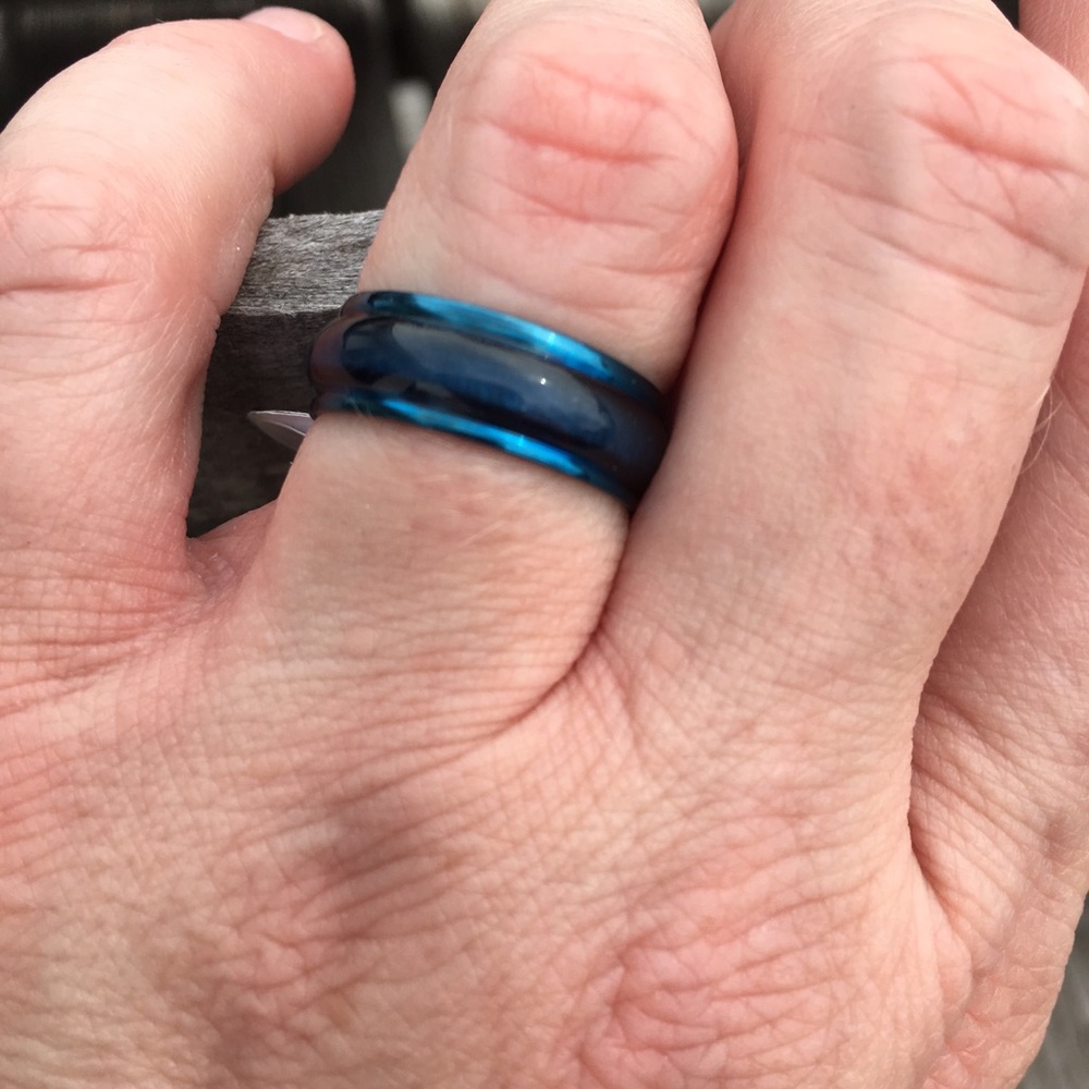 Blue Stainless Steel Ring SZ 7! NEW!